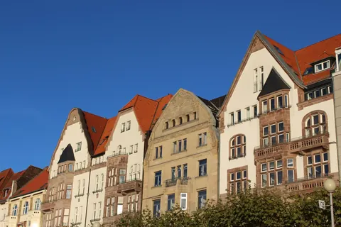 Mehrfamilienhäuser im Altbau – typische Objekte in der Hausbetreuung