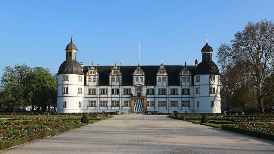 Schloss Neuhaus in Paderborn